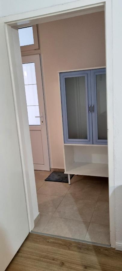 Apartment Folic Sutomore Zewnętrze zdjęcie