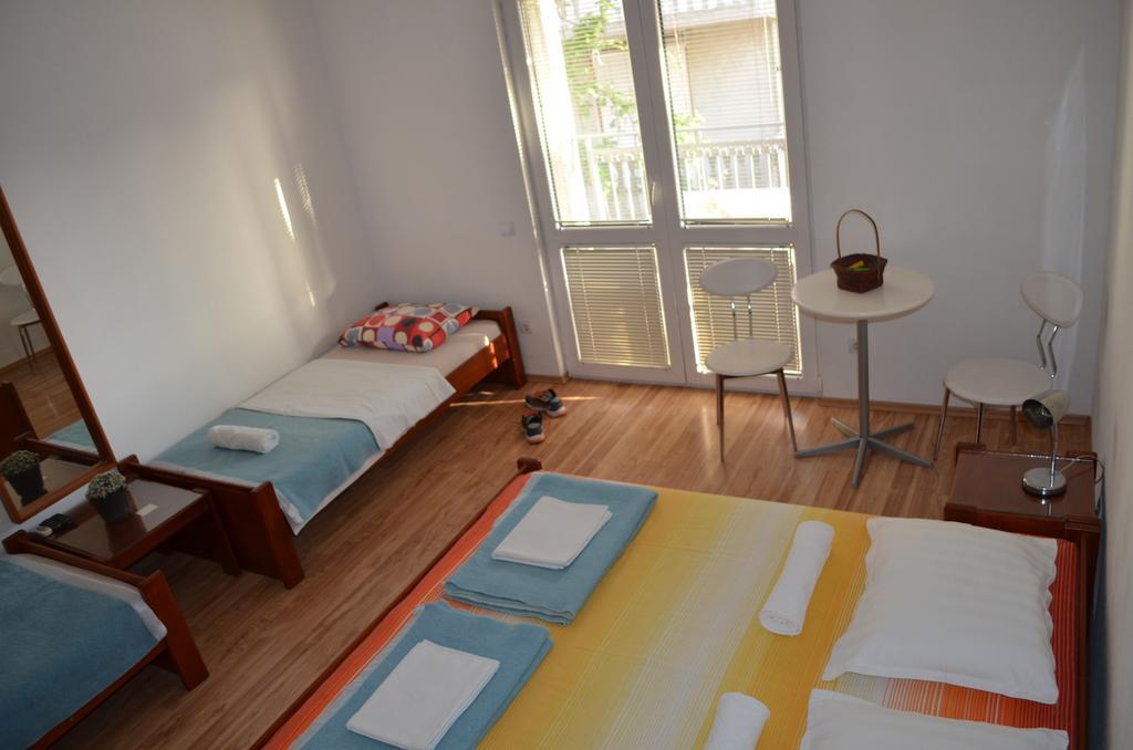 Apartment Folic Sutomore Zewnętrze zdjęcie